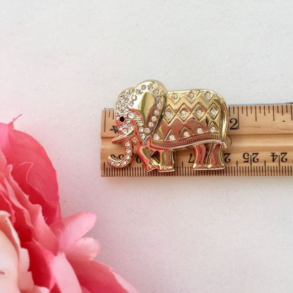 Goldtone Elephant Brooch Pin CZ Gems & Texture NWT - Picture 4 of 6